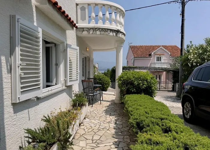 Apartament Zlatica By Interhome *